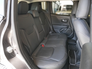 買取・下取り直販車ワンオーナー　ブラックレザー内装