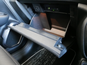 買取・下取り直販車ワンオーナー　ブラックレザー内装