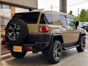 ＦＪクルーザーツートンカラー　USトレイル仕様