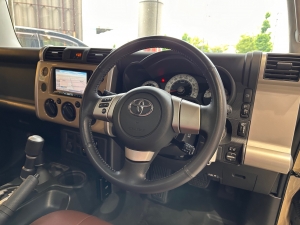 ＦＪクルーザーツートンカラー　USトレイル仕様