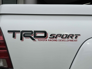 タコマ新車並行　2014年モデル　低走行　