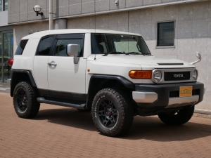 ＦＪクルーザー新車アウトレットリフトアップ　