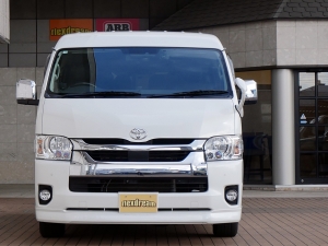 ハイエースワゴンハイエースワゴン　4WD