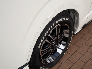 ハイエースワゴンハイエースワゴン　4WD