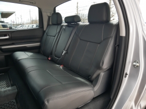 タンドラ新車並行　2018年モデル　リフトアップ