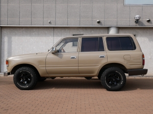 ランクル８０丸目フェイス　ナローボディ仕様