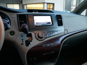 シエナ新車並行　2012年モデル