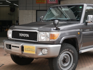 ランクル７０希少カラー　低走行　TOYOTAロゴグリル