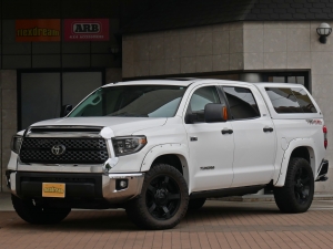 タンドラ新車並行　2019年モデル　ハードシャル