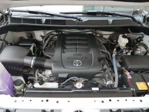 タンドラ新車並行　2019年モデル　ハードシャル