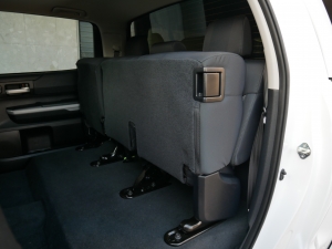 タンドラ新車並行　2019年モデル　ハードシャル