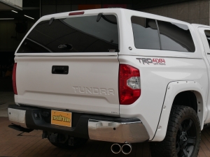 タンドラ新車並行　2019年モデル　ハードシャル