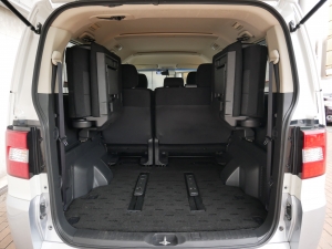 デリカＤ５クリーンディーゼル　両側パワースライドドア