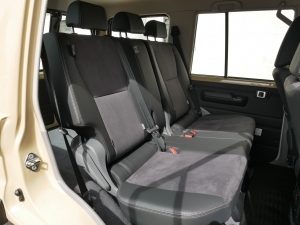 ランクル７０再再販70　ARB4x4カスタム