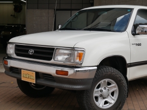新車並行　1996年モデル　純正ホワイト