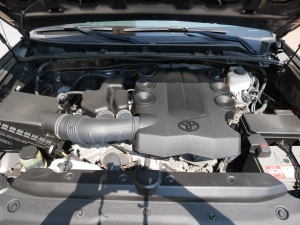 新車並行　2011年モデル　リフトアップ