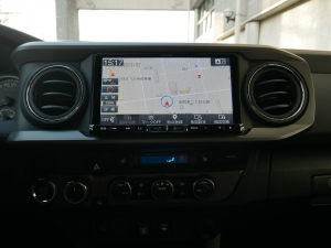 タコマ新車並行　2019年モデル　リフトアップ