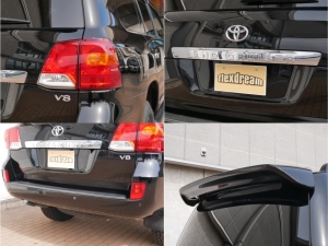 ランクル２００リフトアップ　TOYOTAロゴグリル