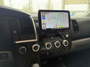 セコイア新車並行　2018年モデル　レザーシート
