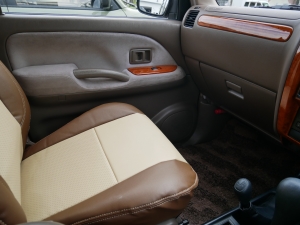 ランクルプラド95系最終型　丸目　ナロー　ベージュ　FD-classic