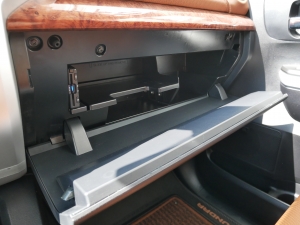 タンドラ新車並行　2020年モデル　スマートキー
