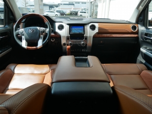 タンドラ新車並行　2020年モデル　スマートキー