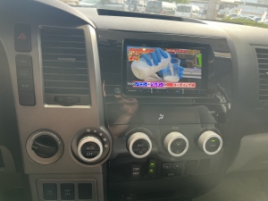 セコイア新車平行　1ナンバー登録済み　リフトアップ