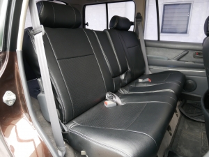 ランクル８０後期型　リフトアップ　ワイドボディ