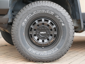 ＦＪクルーザーリフトアップ　BRUTホイール　オフロードパッケージ