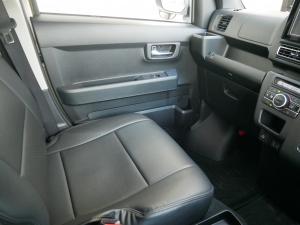 買取・下取り直販車リフトアップ　パワースライドドア