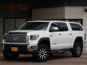 タンドラ新車並行　２０１４年モデル　ＬＥＤヘッドランプ