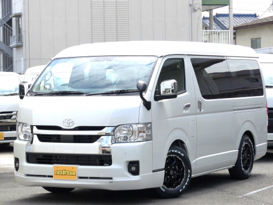 ハイエースＷ新車コンプリート　ハイエースワゴン２ＷＤ