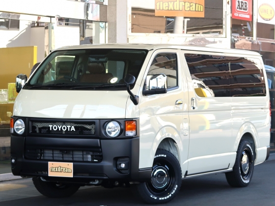 ハイエースＶディーゼル4WD　丸目カスタム　ネオクラシック