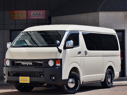 find93様 ハイエースタイヤ① 楽天市場】トヨタ ハイエース(200系)用 タイヤ銘柄