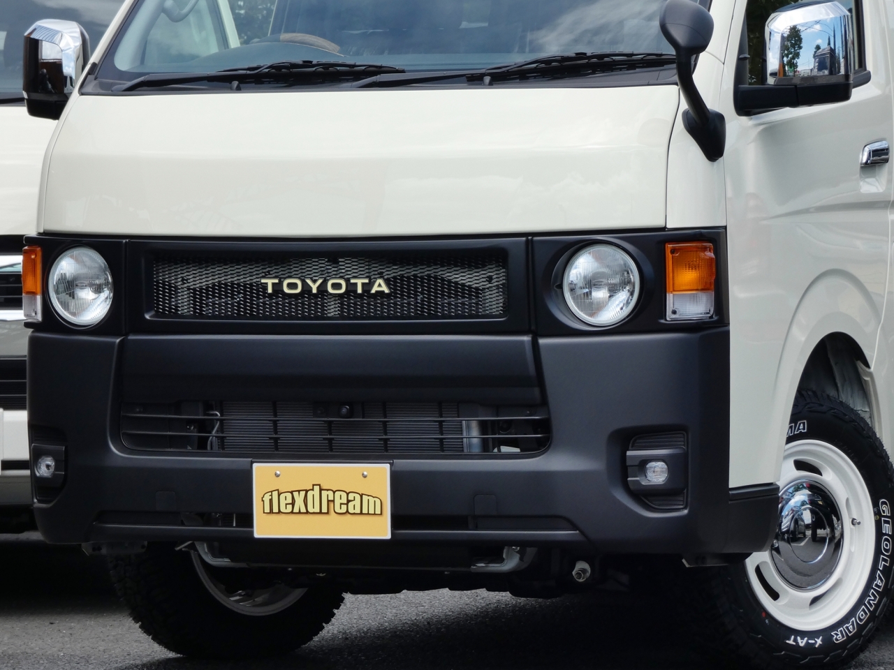 ハイエースバン　４ＷＤ