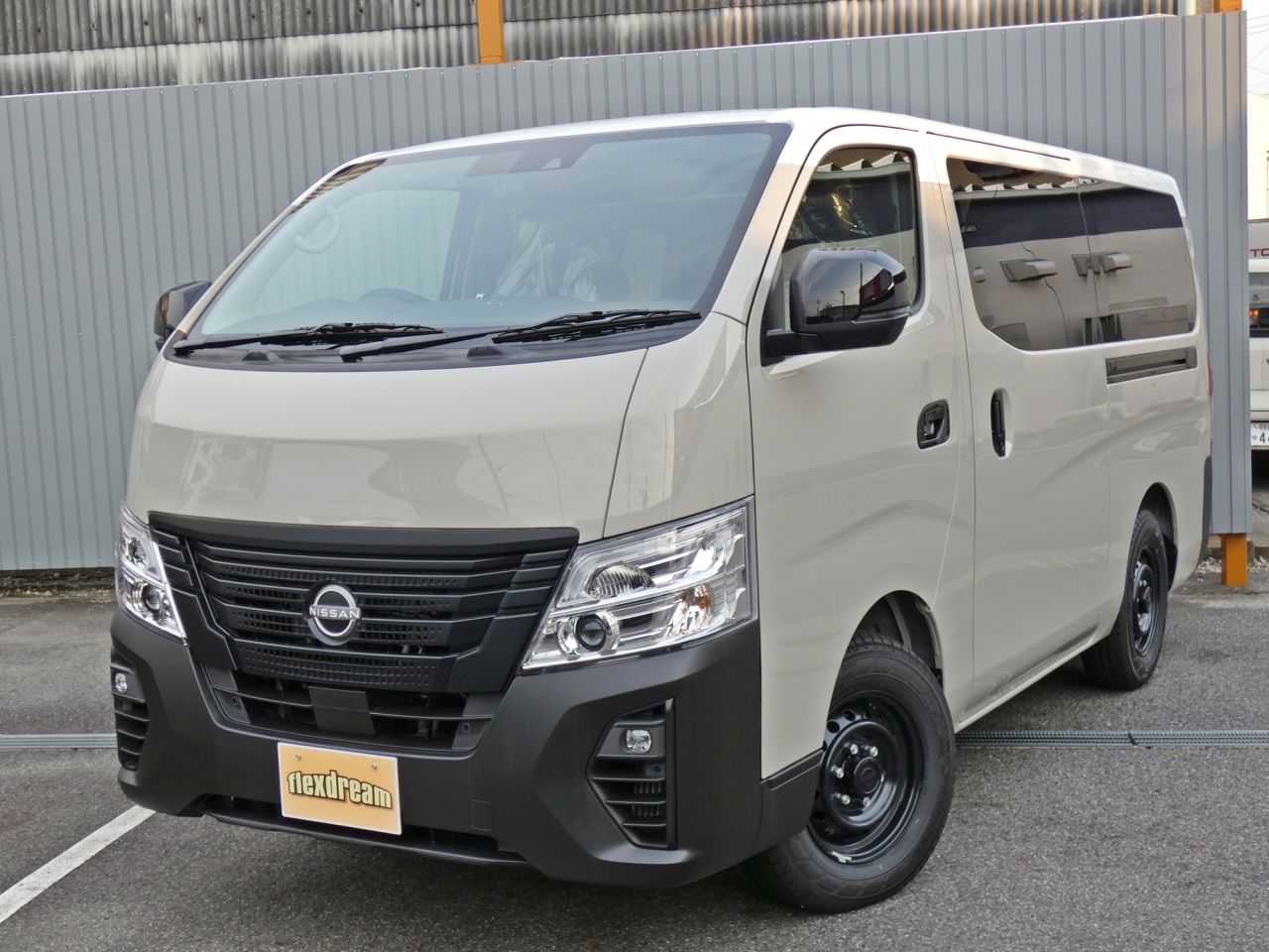 キャラバンＶ　４ＷＤ