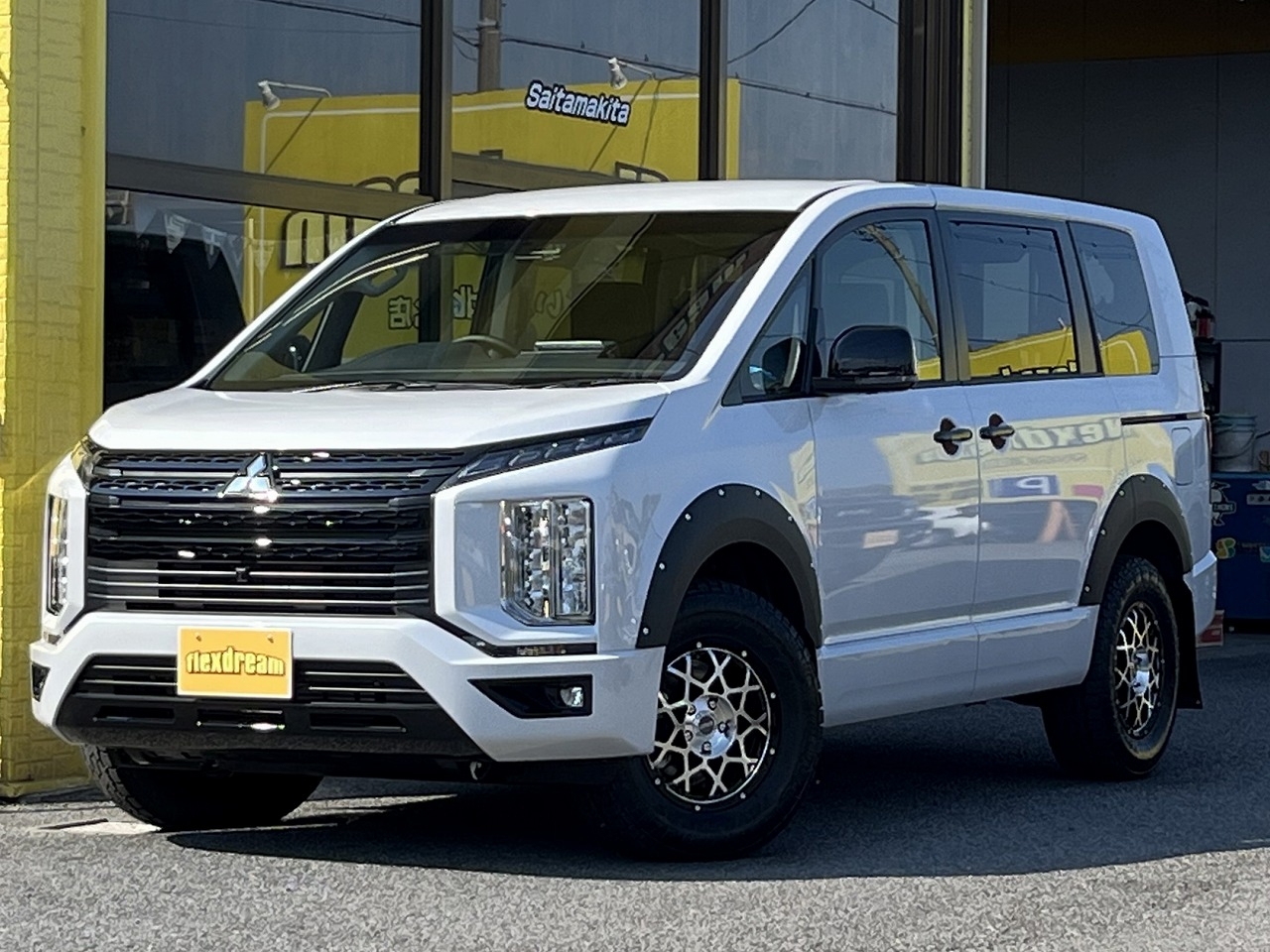 デリカ　Ｄ：５　４ＷＤ