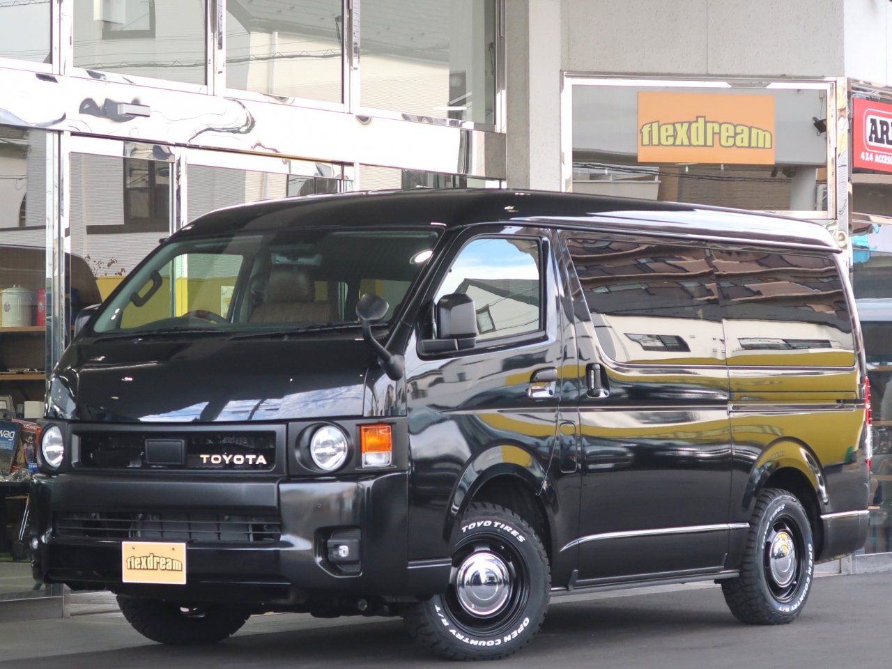 ハイエースワゴン　４ＷＤ