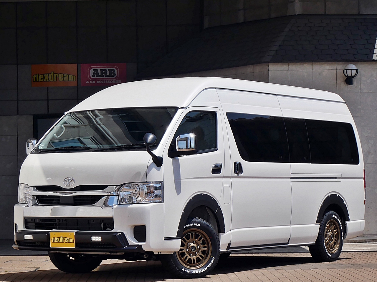 ハイエースワゴン　４ＷＤ