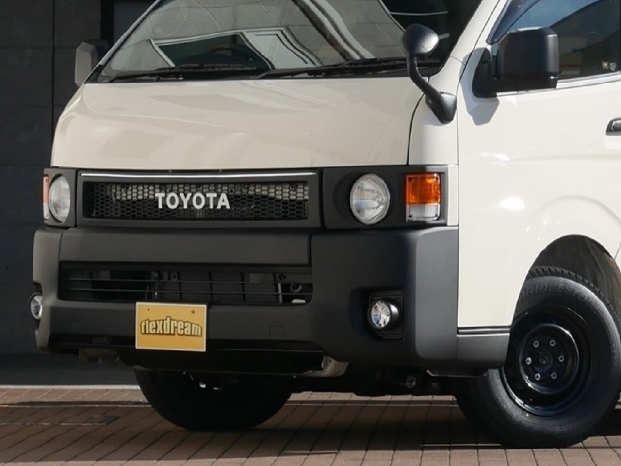 ハイエースバン　４ＷＤ　CW0794