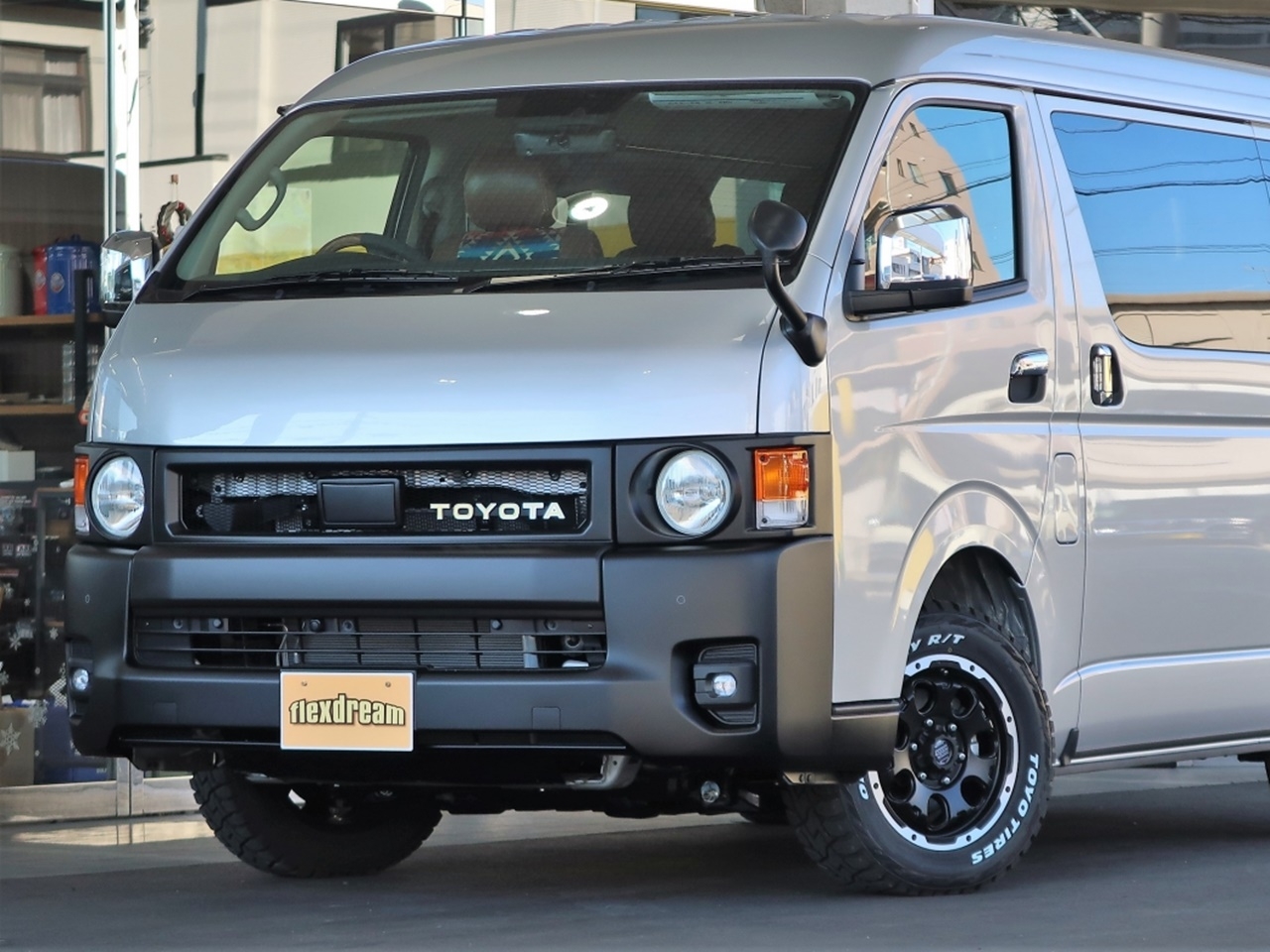 ハイエースワゴン　４ＷＤ