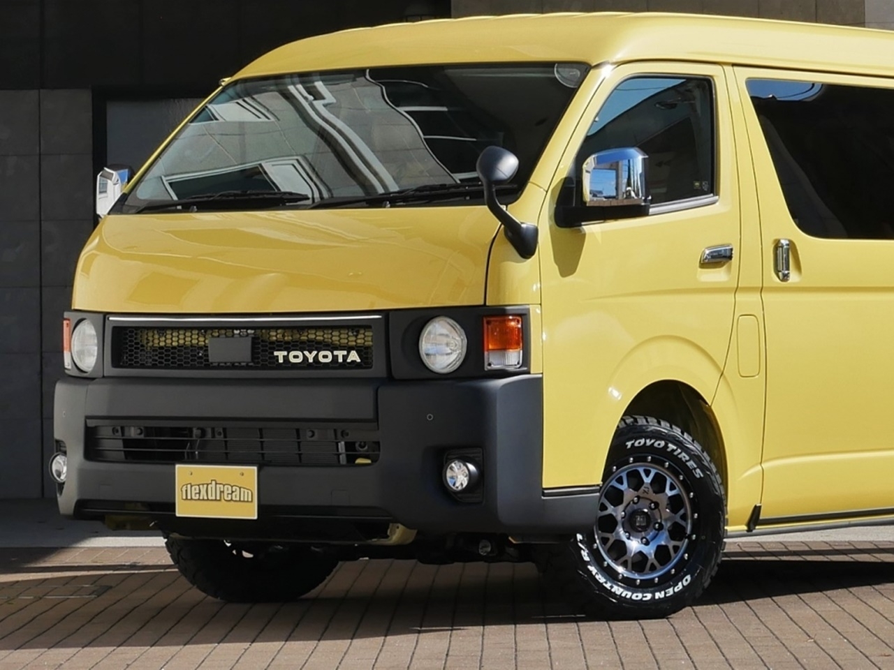 ハイエースワゴン　４ＷＤ