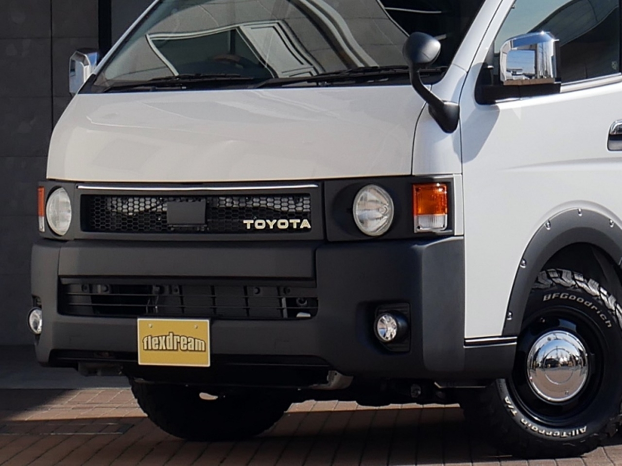 ハイエースワゴン　４ＷＤ