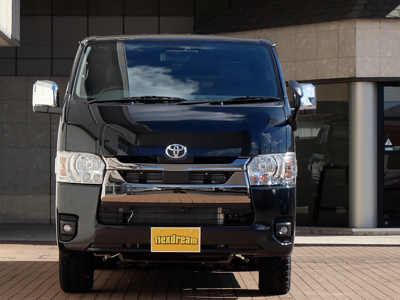 ハイエースバン　４ＷＤ　CW1106