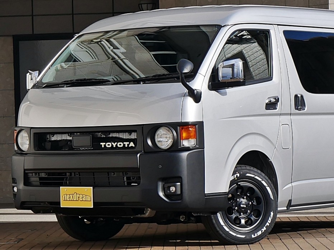 ハイエースワゴン　４ＷＤ