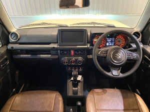 ジムニーノマドARB　リフトアップ