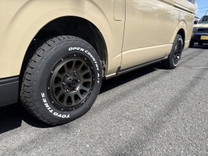 ハイエースバンキャンプ　アウトドア　レジャー　４ＷＤ　ＳＵＶ