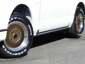 ハイエースバンハイエース特別仕様車ダークプライム2　カスタムコンプリート