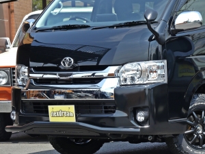 ハイエースワゴン１０人乗り　新車　ワイド