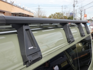 ハイエースワゴン安全装備 ライトキャンピングカー ピクニックスタイル